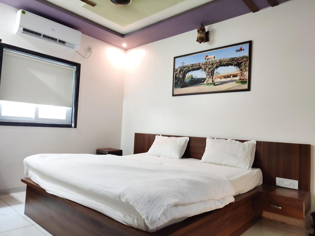 Hotel Sardar Rooms Garudeshwar Exterior foto