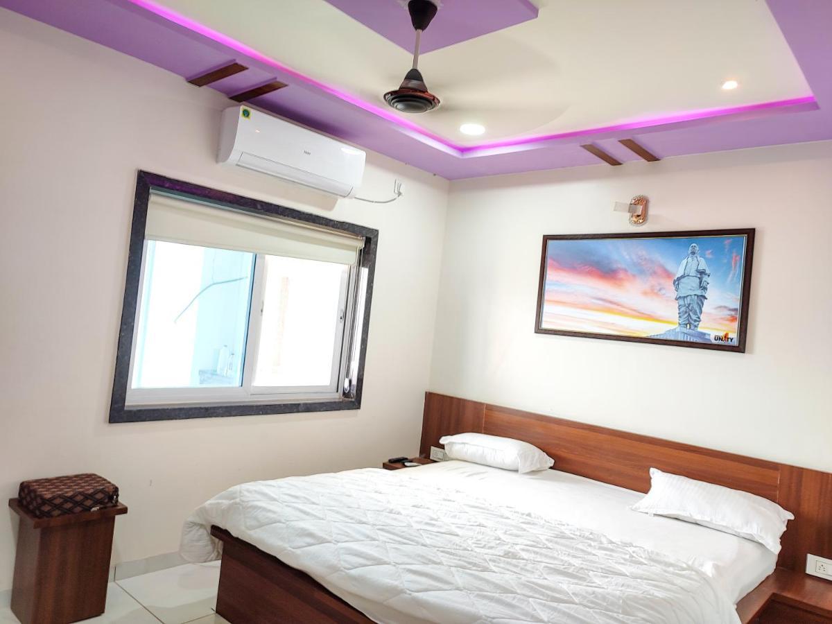 Hotel Sardar Rooms Garudeshwar Exterior foto